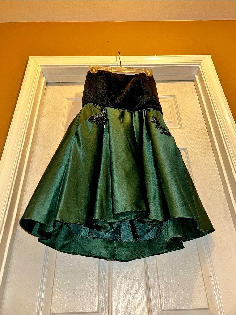 Green/Black Mini/Strapless dress